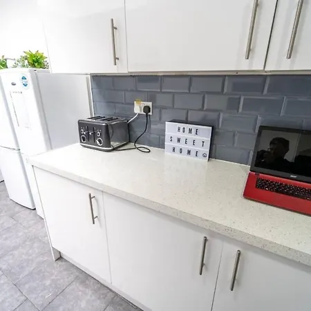Stylish Cosy In Selly Oak Apartment *
